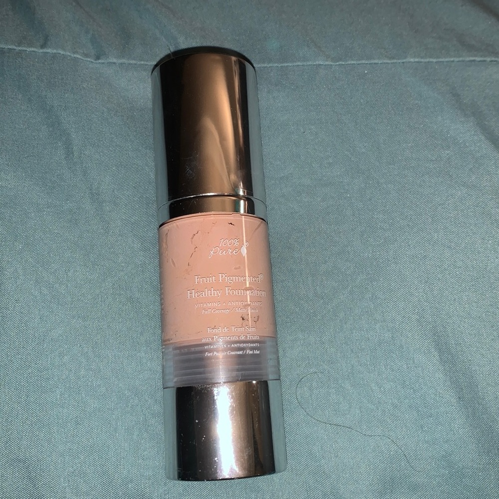 100% pure fruit pigmented healthy foundation